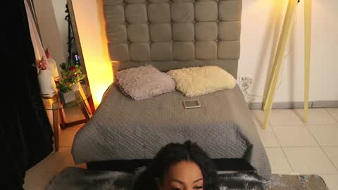 Valerie Style3 online show from December 24, 4:00 am