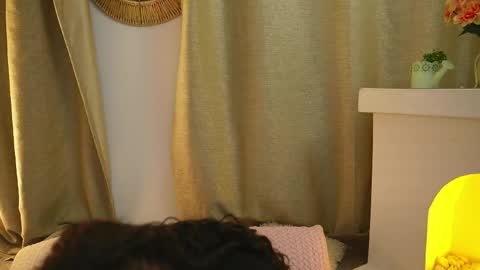Snapshot of valeriebony chatting on May 29, 4:21 am Valerie Style3 online show from May 29, 4:21 am