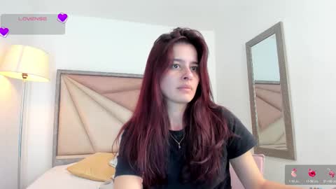 Snapshot of valeriemattson_ chatting on October 23, 7:12 pm valeriemattson_ online show from October 23, 7:12 pm