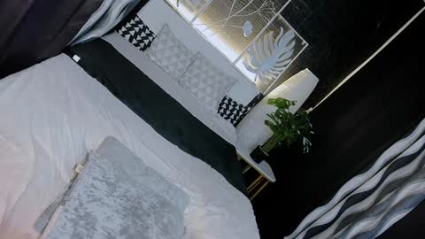 Valerie online show from December 9, 9:39 am