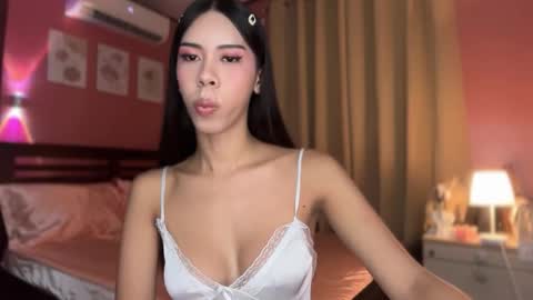 Valerie online show from November 6, 8:26 am