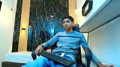 VALERIO  online show from March 24, 3:00 am