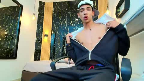 VALERIO  online show from April 23, 2:13 am