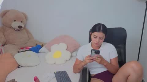 Juli C online show from October 18, 1:08 am