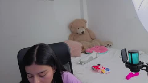 Juli C online show from April 7, 1:06 am