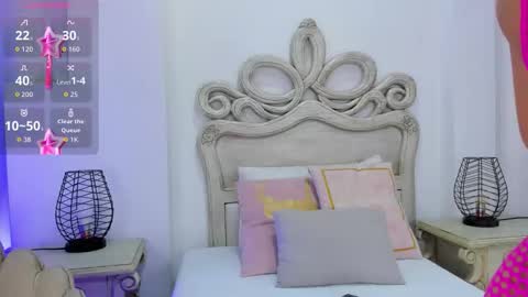   online show from October 14, 11:44 am