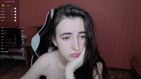 Snapshot of valeritiio chatting on December 16, 5:01 am valeritiio online show from December 16, 5:01 am