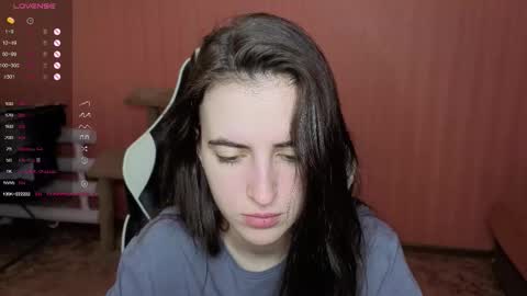 Snapshot of valeritiio chatting on December 20, 5:14 am valeritiio online show from December 20, 5:14 am