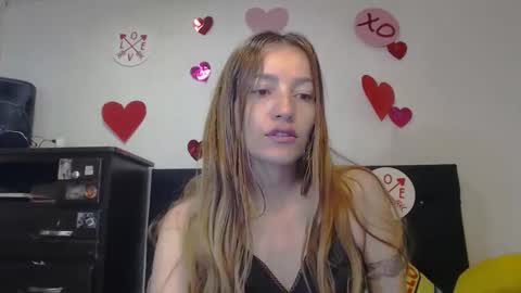 valerivegas online show from February 15, 1:09 pm