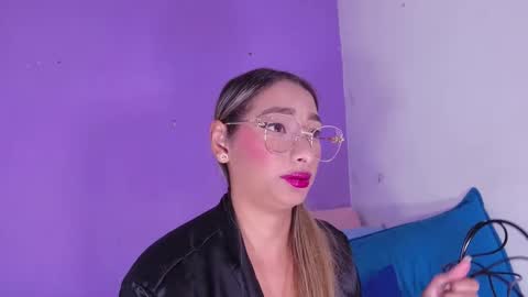 Snapshot of valery_97 chatting on November 21, 3:16 am Valeryn online show from November 21, 3:16 am