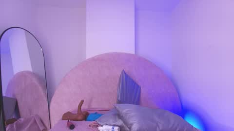 Valeryn online show from February 14, 3:25 am