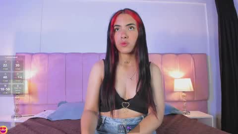 Snapshot of valery__gv chatting on October 21, 6:52 pm valery__gv online show from October 21, 6:52 pm