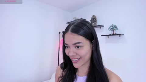 Cris  online show from December 9, 3:22 pm