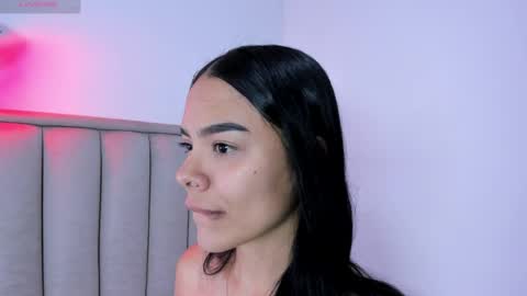 Cris  online show from June 7, 2:48 am