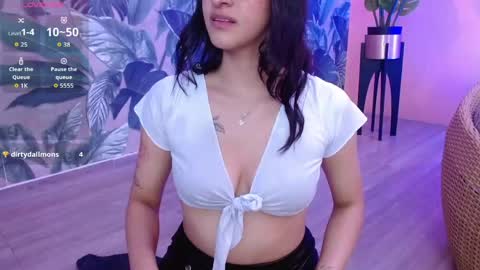 valery_blush online show from May 29, 8:40 pm