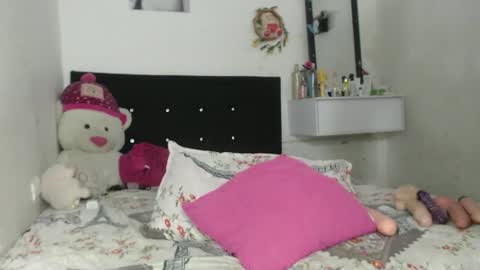 Snapshot of valery_prinss5 chatting on October 24, 3:58 am valery_prinss5 online show from October 24, 3:58 am