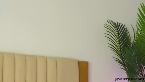 Valery swan1 online show from January 12, 3:45 am