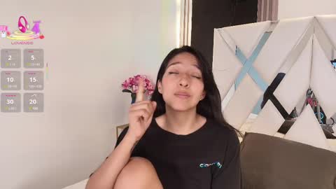 Val online show from March 2, 5:47 pm