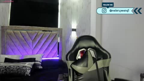 Val online show from February 6, 12:08 pm