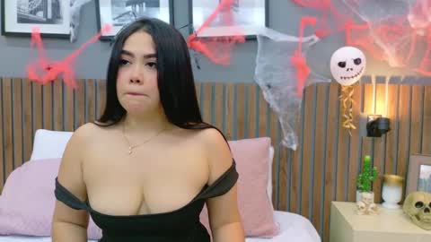 Snapshot of valerya_collem chatting on October 24, 1:46 am Valerya Collem online show from October 24, 1:46 am