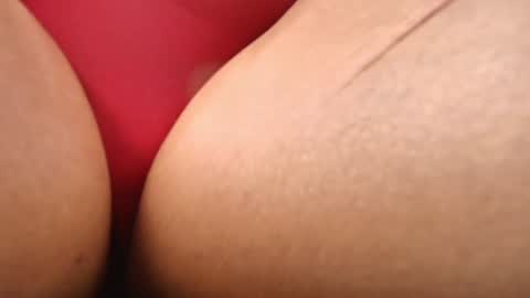 Snapshot of valeryharriz chatting on January 25, 7:17 am valeryharriz online show from January 25, 7:17 am