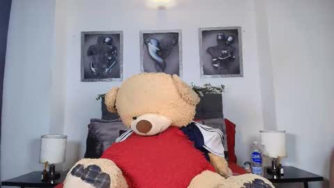 Snapshot of valeryharriz chatting on September 12, 2:44 am valeryharriz online show from September 12, 2:44 am