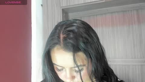 Snapshot of valerymeyerr chatting on April 29, 11:47 am valerymeyerr online show from April 29, 11:47 am