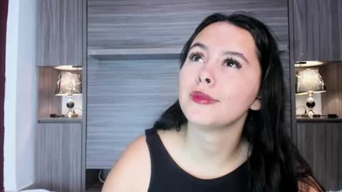 Snapshot of valerymeyerr chatting on May 2, 11:48 am valerymeyerr online show from May 2, 11:48 am