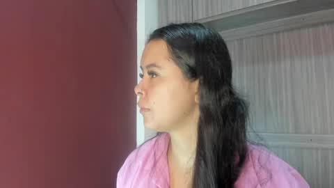 Snapshot of valerymeyerr chatting on May 4, 12:01 pm valerymeyerr online show from May 4, 12:01 pm