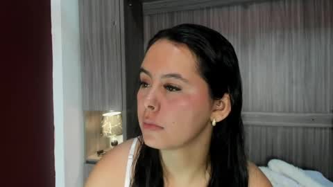 Snapshot of valerymeyerr chatting on May 8, 11:59 am valerymeyerr online show from May 8, 11:59 am