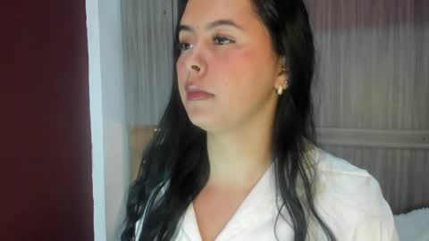 Snapshot of valerymeyerr chatting on May 23, 12:09 pm valerymeyerr online show from May 23, 12:09 pm