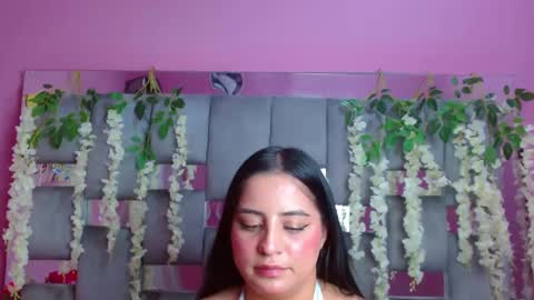 vale online show from December 4, 9:51 am