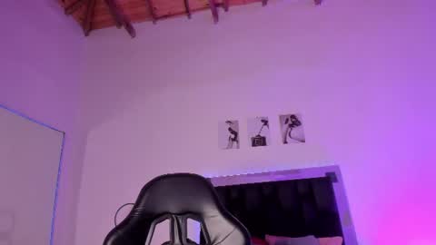 Snapshot of valeryts1 chatting on July 20, 6:10 pm ValeryTs1 online show from July 20, 6:10 pm