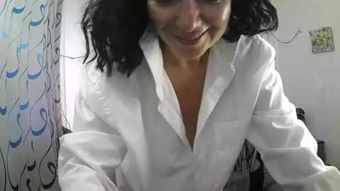 Snapshot of valerywin chatting on June 15, 12:46 am Valery Win online show from June 15, 12:46 am