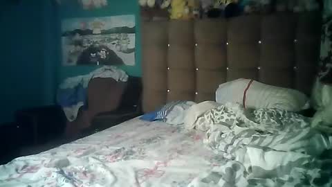 Valesh19 online show from November 1, 4:03 am