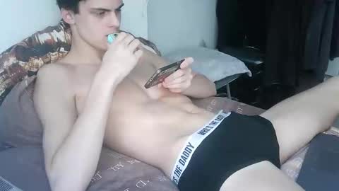 valesios online show from October 7, 7:05 am