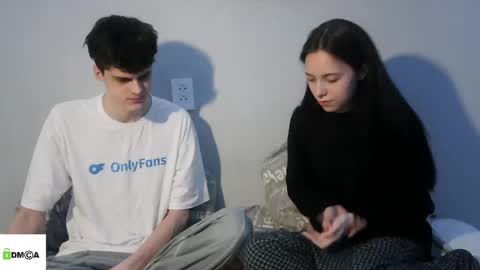 valesios online show from March 24, 9:31 pm