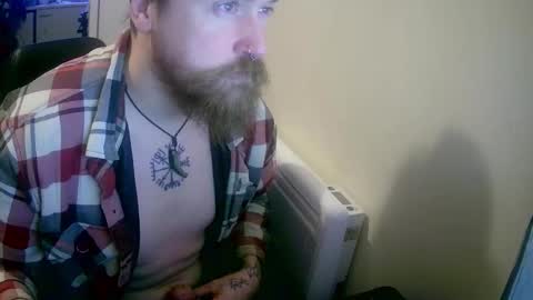 valikpantysniffer online show from February 24, 7:17 am