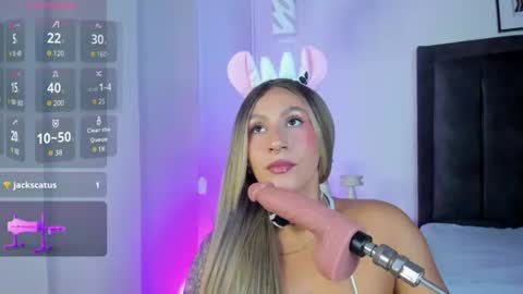 Snapshot of valka_doll chatting on July 17, 7:30 pm valka_doll online show from July 17, 7:30 pm