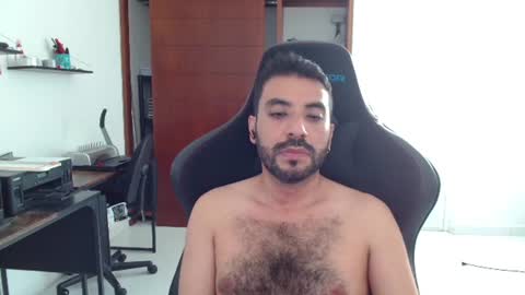 Snapshot of vallartamexi chatting on July 7, 11:31 pm Roberto Carlos online show from July 7, 11:31 pm