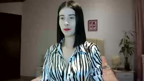 Snapshot of vallejo_macarena chatting on September 25, 3:54 am Macarena online show from September 25, 3:54 am