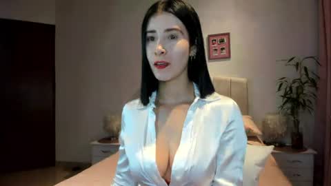 Macarena online show from June 12, 3:38 am