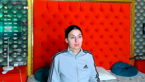 Valerie Val V online show from April 2, 7:28 am