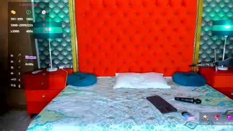 Valerie Val V online show from April 21, 6:01 pm