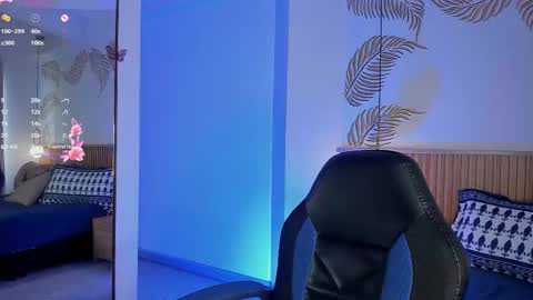 Snapshot of valleriie_ chatting on September 9, 3:22 pm valleriie_ online show from September 9, 3:22 pm