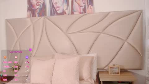 Snapshot of valleryc chatting on January 24, 5:32 pm Vallery online show from January 24, 5:32 pm