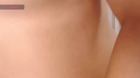 Snapshot of valleryc chatting on February 17, 10:25 pm Vallery online show from February 17, 10:25 pm