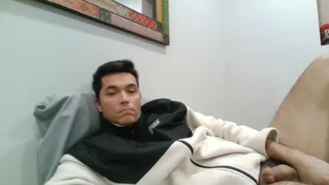 valleyboii69 online show from March 6, 4:53 am