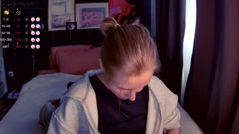 Little Devil online show from May 27, 1:41 pm