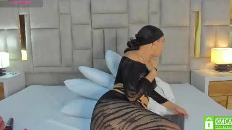 Snapshot of valtira_nova chatting on June 14, 7:49 pm valtira nova online show from June 14, 7:49 pm